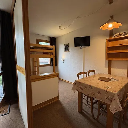 Apartment Rez-de-chaussee - Animaux Ad. - 4 Pers. *